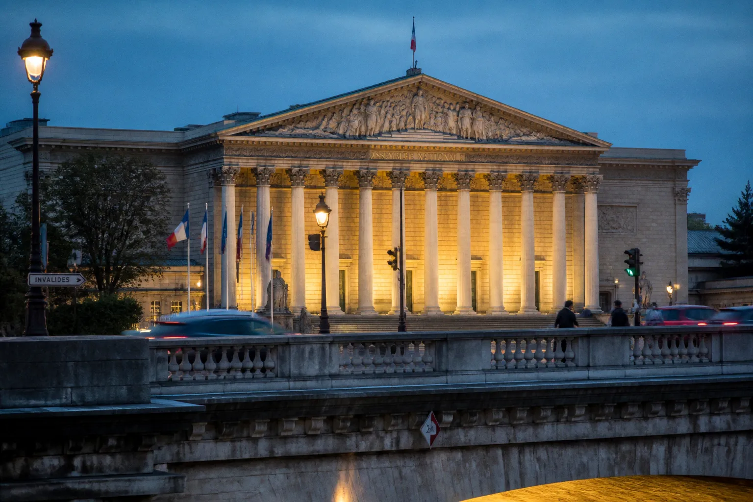 Compagnons IA : les nouvelles règles pour protéger les relations virtuelles