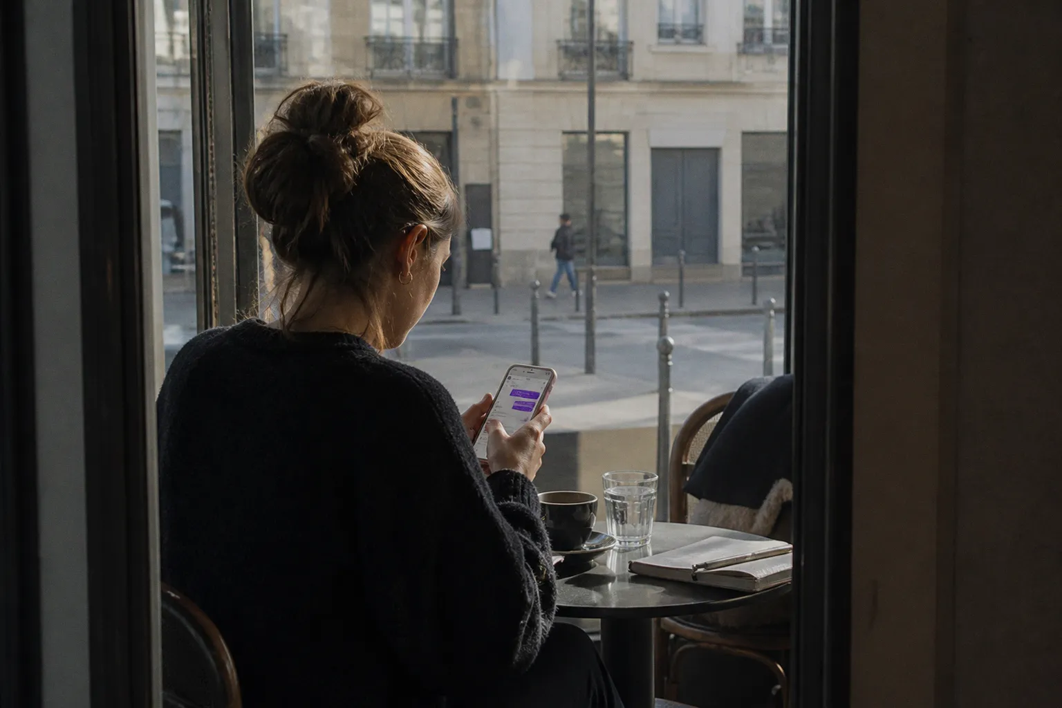 L'art de la messagerie : pourquoi les célibataires soignent désormais leurs échanges