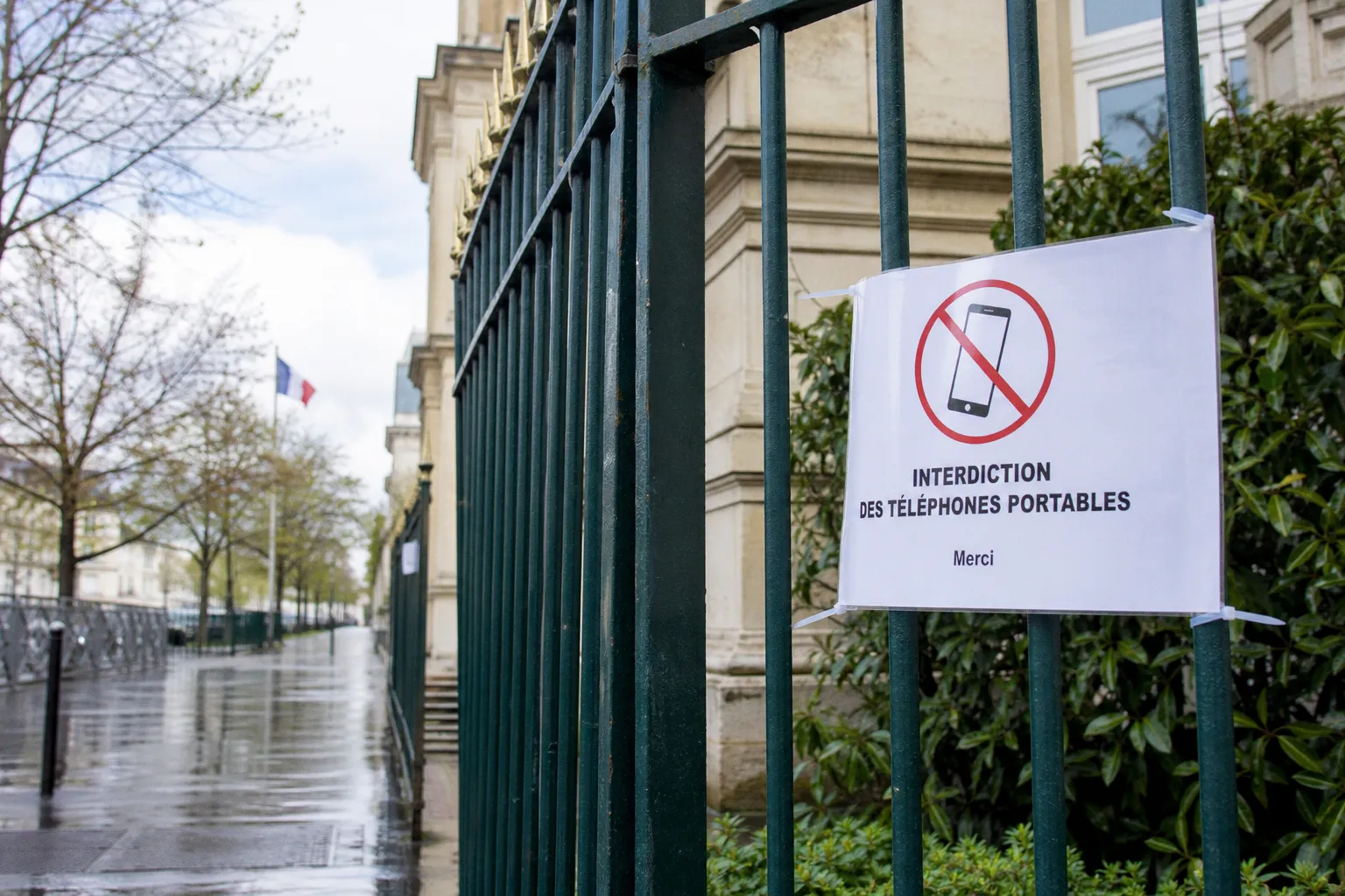 Réseaux sociaux : vers une interdiction pour les mineurs en Europe
